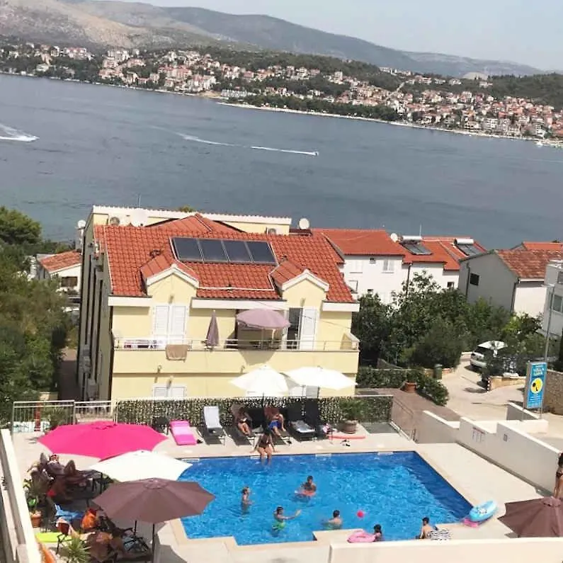Apartment In Okrug Gornji 6130 Trogir