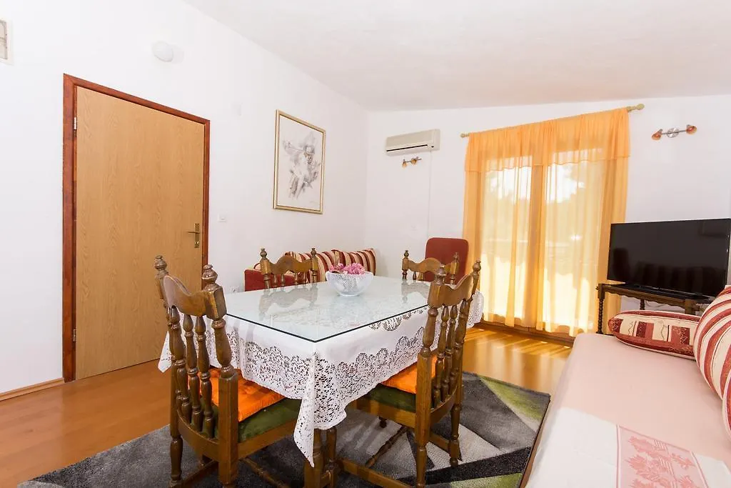 Apartment In Okrug Gornji 6130 Trogir Croatia